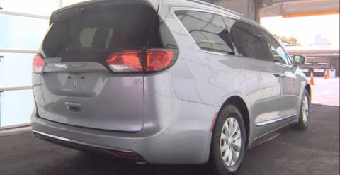 2019 Chrysler Pacifica Touring L