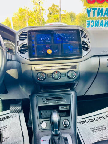 2017 Volkswagen Tiguan 2.0T Wolfsburg Edition 4Motion