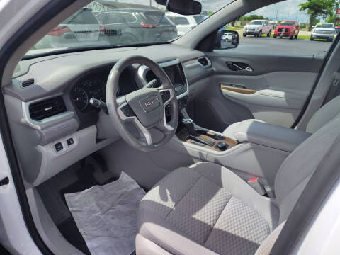 2017 GMC Acadia SLE-2