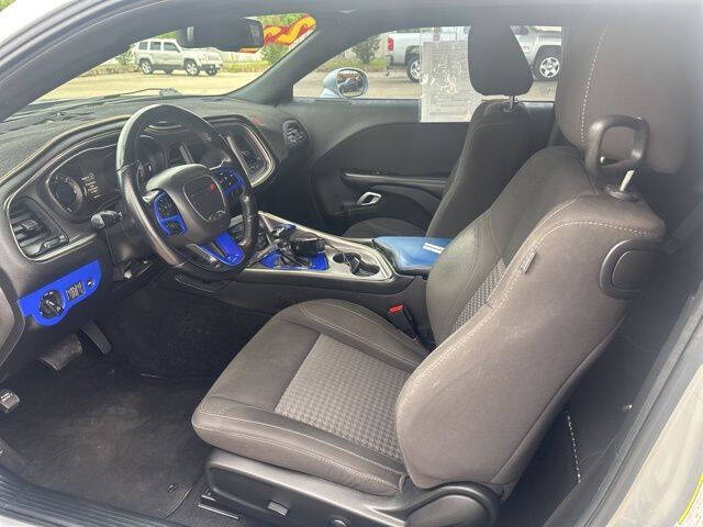 2022 Dodge Challenger SXT