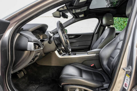 2020 Jaguar XE P250 S