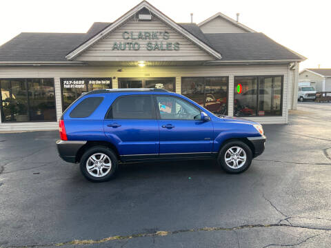 2005 Kia Sportage for sale at Clarks Auto Sales in Middletown OH