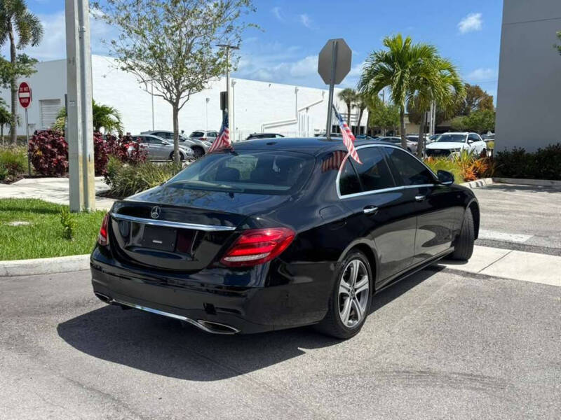 2018 Mercedes-Benz E-Class E 300