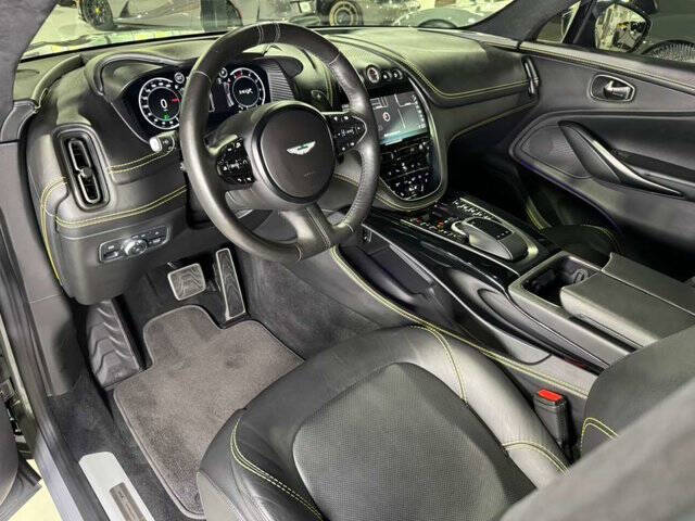 2021 Aston Martin DBX