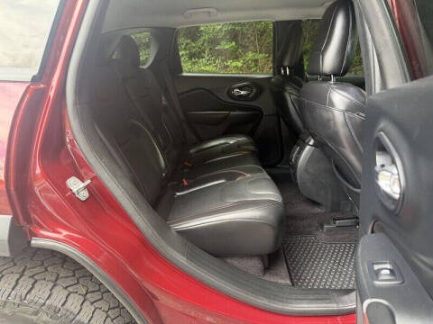 2019 Jeep Cherokee Trailhawk