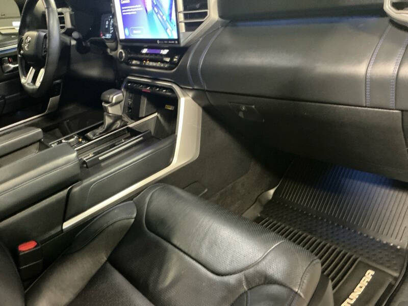 2022 Toyota Tundra Platinum