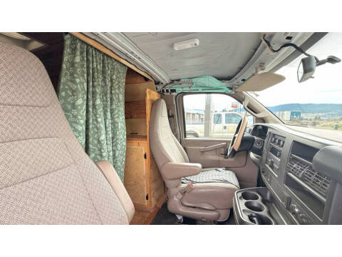 2017 Chevrolet Express 2500