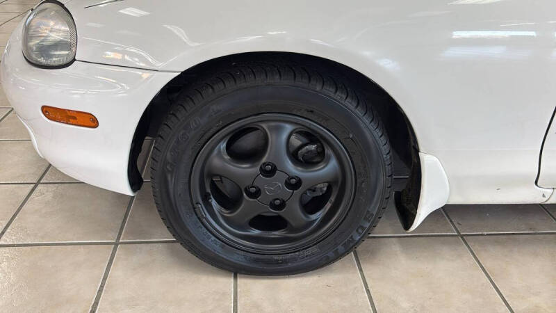 2000 Mazda MX-5 Miata