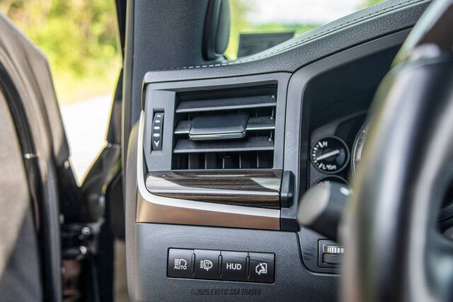 2021 Lexus LX 570 Three-Row