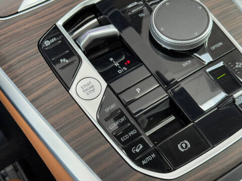 2023 BMW X7 xDrive40i