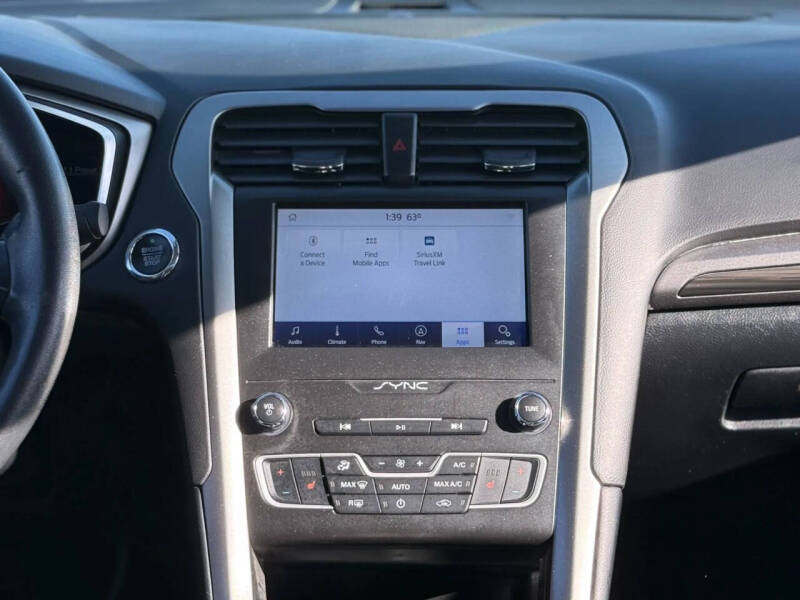 2020 Ford Fusion SEL