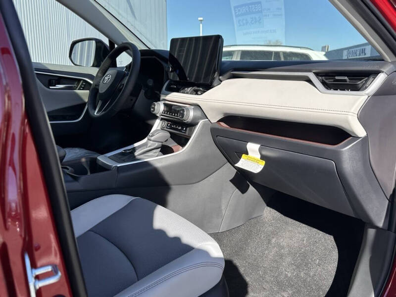 2025 Toyota RAV4 Limited