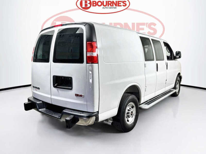 2025 GMC Savana 2500