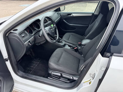 2015 Volkswagen Jetta SE