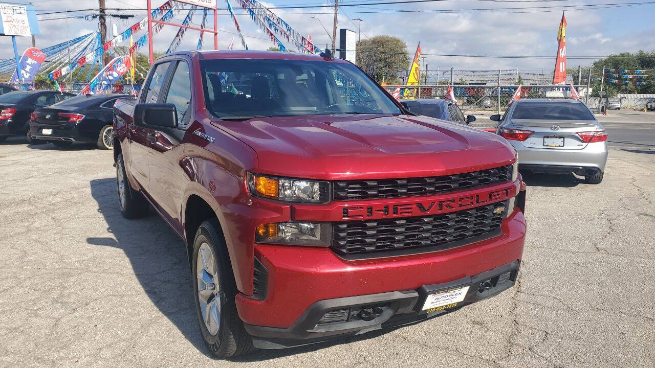 Used Car 2020 Chevrolet Silverado 1500  Custom 4x4 4dr Crew Cab 5.8 Ft. Sb For Sale Under $30,000 In San Antonio, Texas