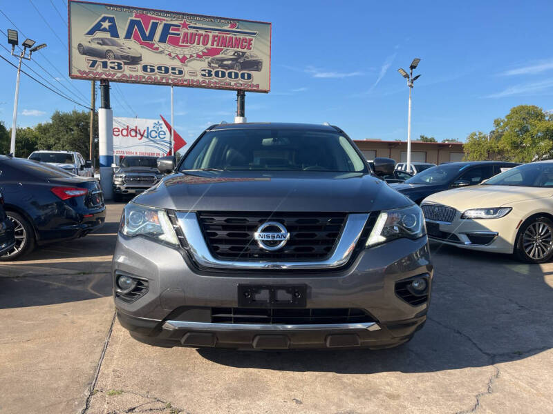 2020 Nissan Pathfinder Platinum