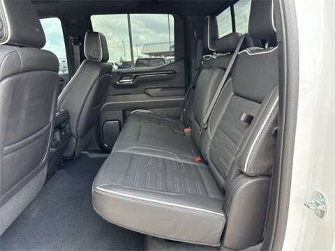 2023 GMC Sierra 1500 AT4X