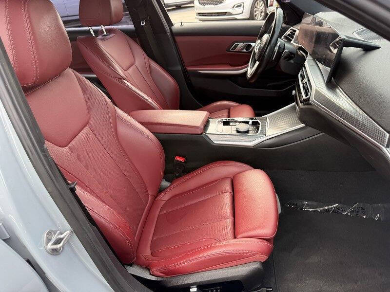 2023 BMW 3 Series 330i