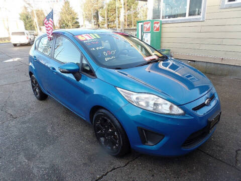 2013 Ford Fiesta SE