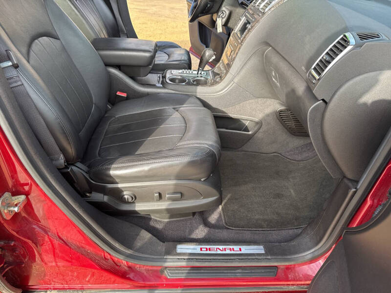 2012 GMC Acadia Denali