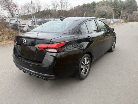 2020 Nissan Versa SV