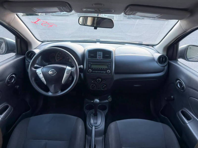 2018 Nissan Versa