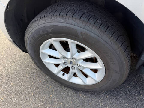 2013 Ford Edge SE