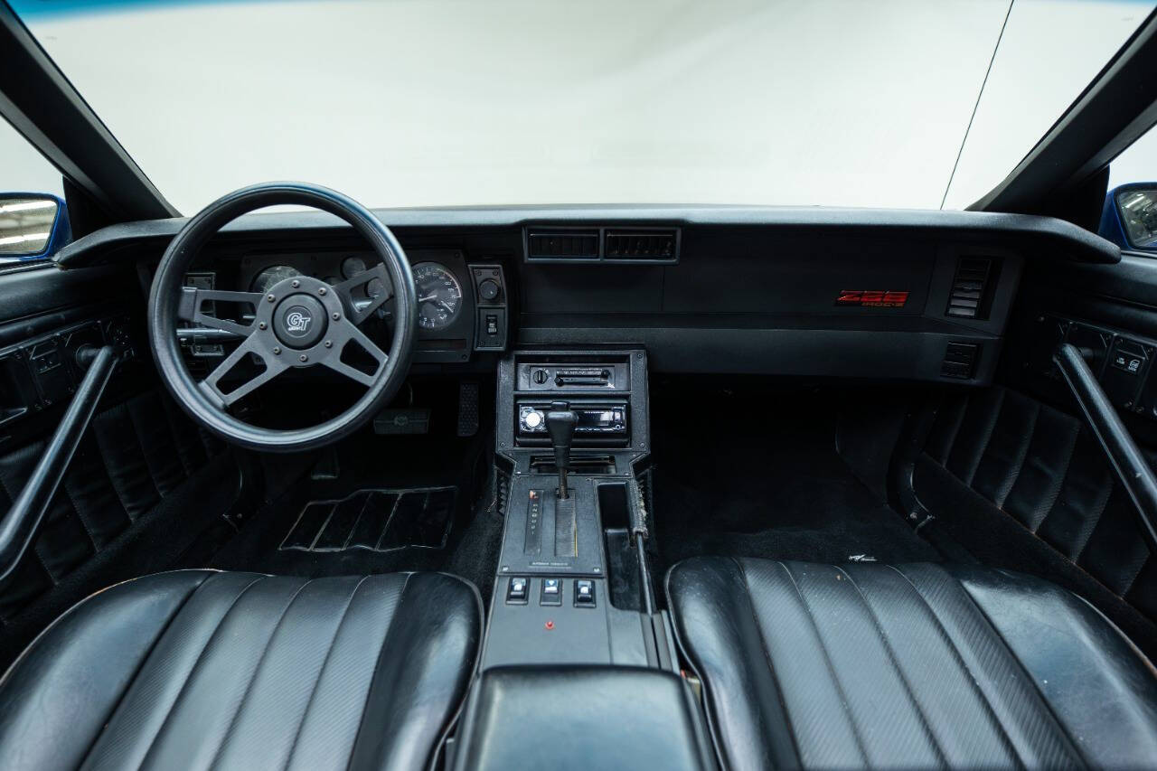 1989 Chevrolet Camaro 116
