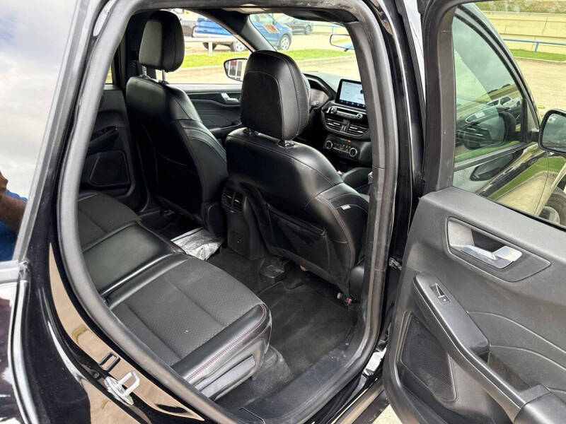 2024 Ford Escape ST-Line