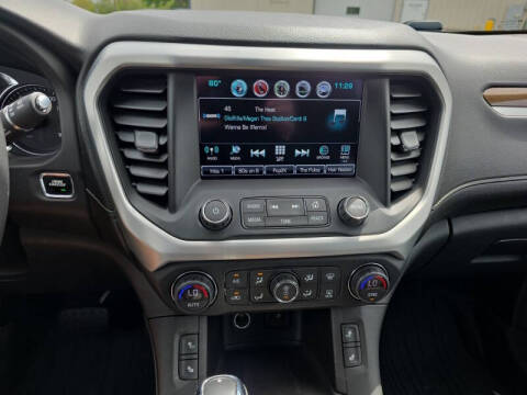 2017 GMC Acadia SLE-2