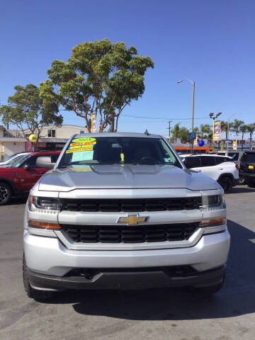 2018 Chevrolet Silverado 1500 Custom