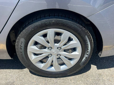 2019 Hyundai Accent