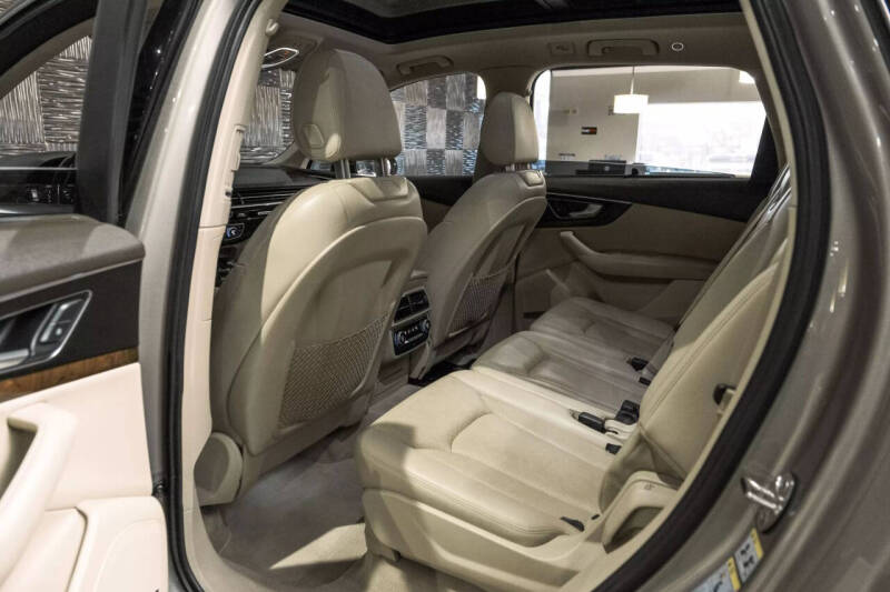 2017 Audi Q7 3.0T quattro Prestige