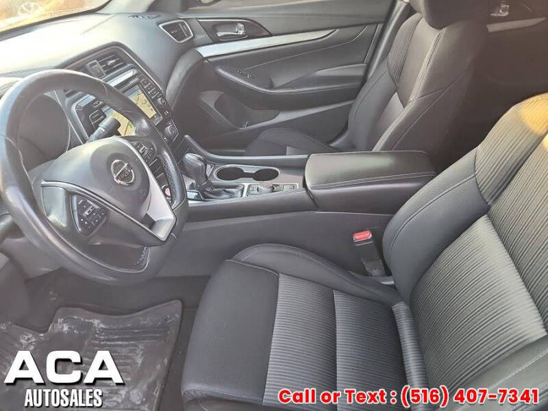 2017 Nissan Maxima