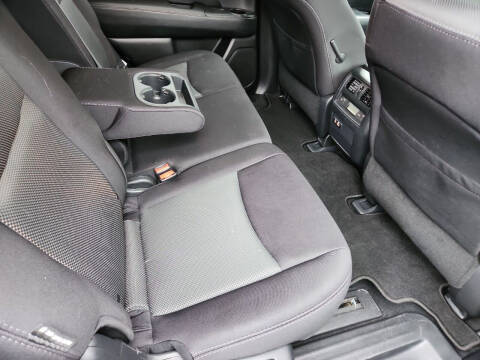 2020 Nissan Pathfinder S