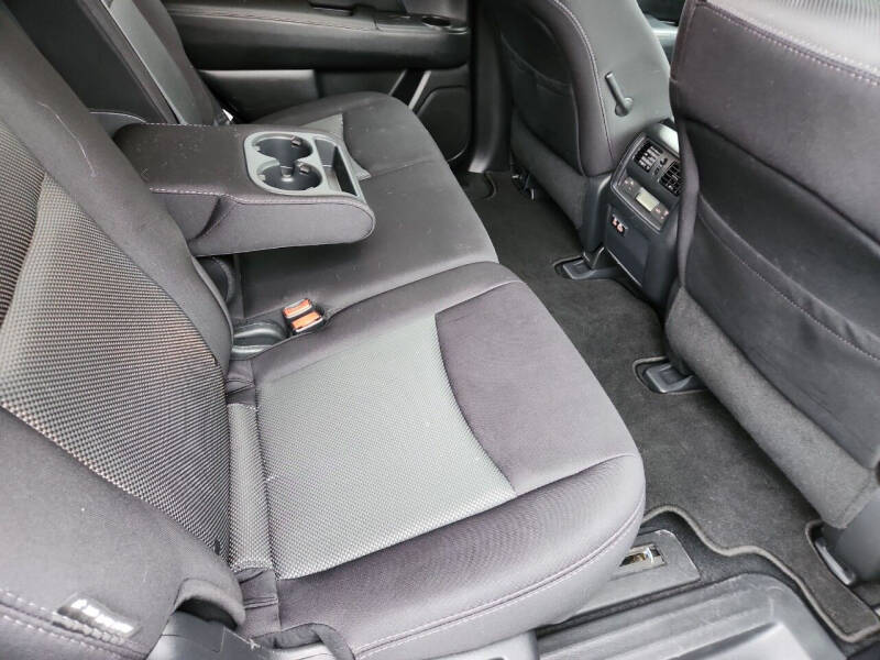 2020 Nissan Pathfinder S