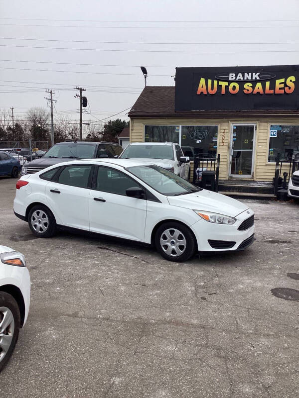 2015 Ford Focus for sale at BANK AUTO SALES in Wayne MI