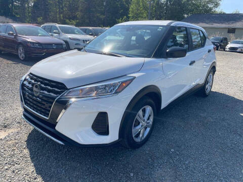 2022 Nissan Kicks S