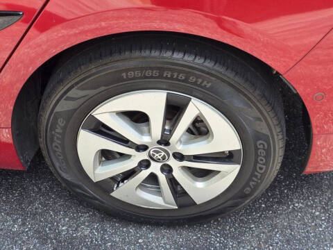 2018 Toyota Prius Two