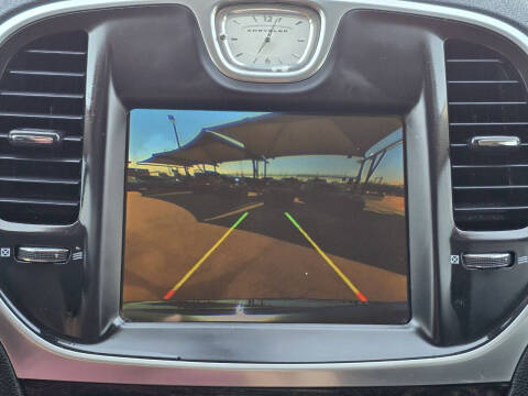 2018 Chrysler 300 Limited