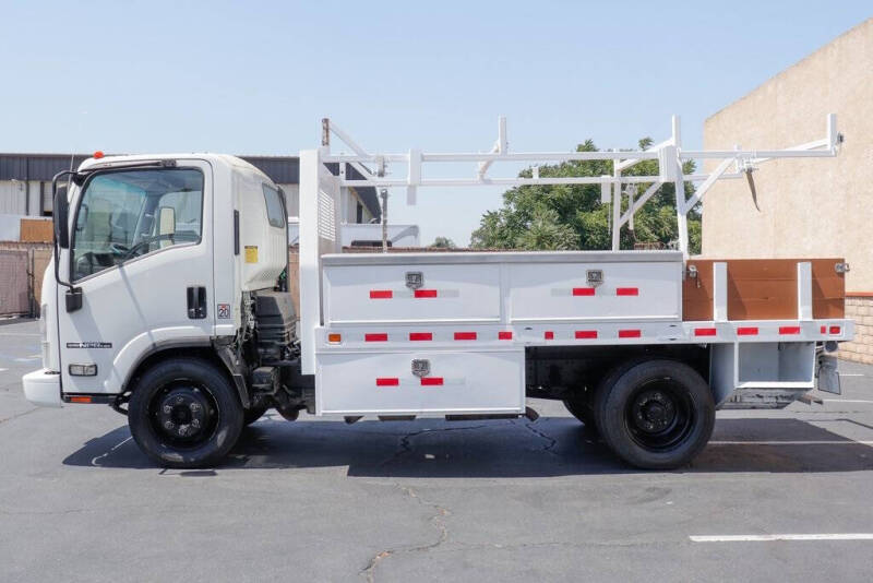 2019 Isuzu NPR