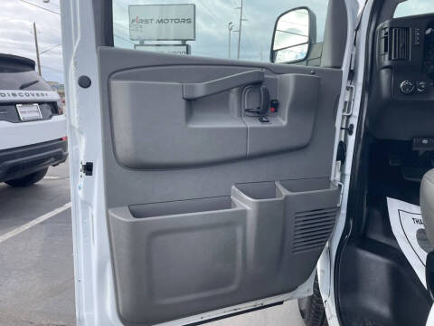 2019 Chevrolet Express 2500