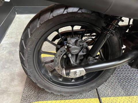 2023 Honda SCL500
