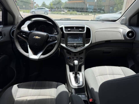2017 Chevrolet Sonic LT Auto