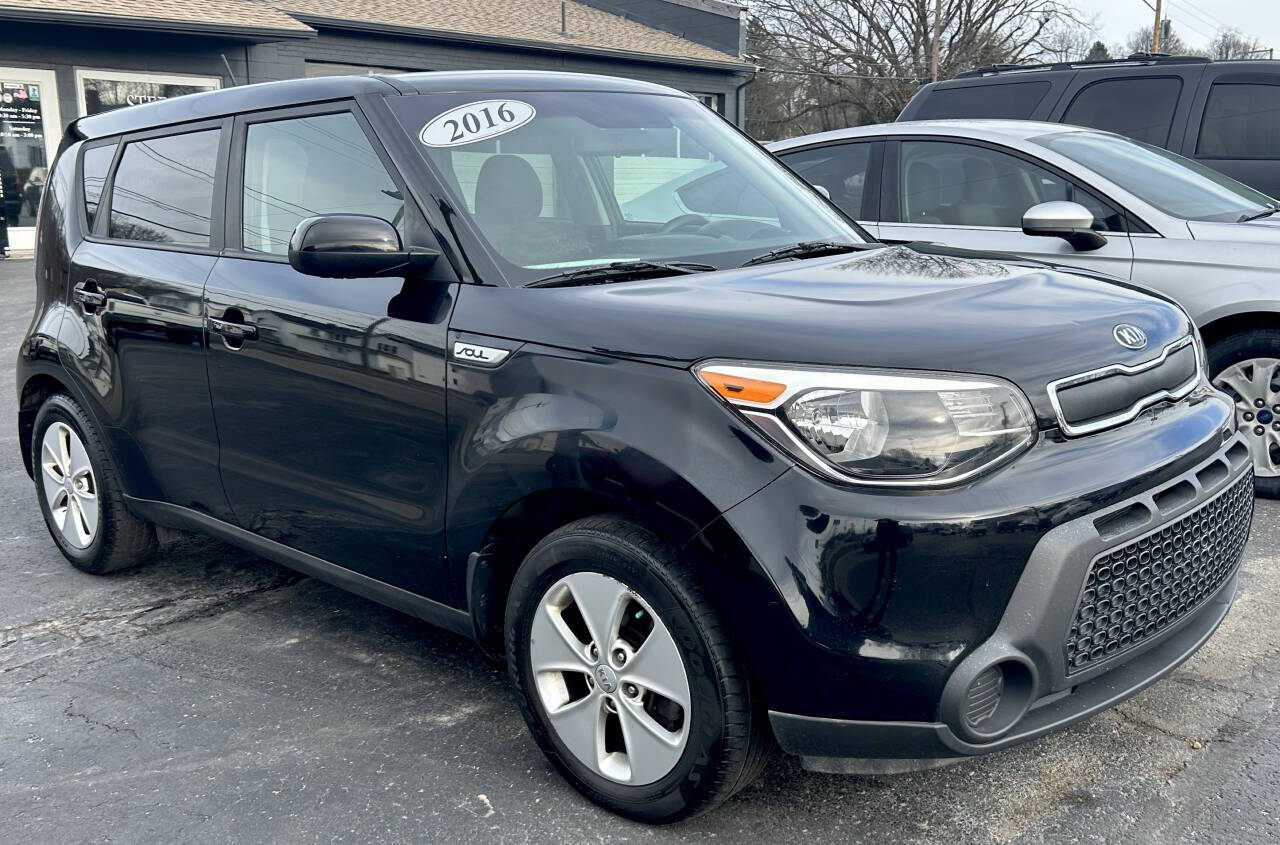2016 Kia Soul Base 4dr Crossover 6A's photo