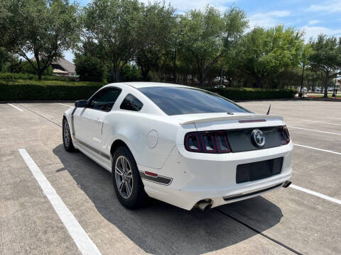 2013 Ford Mustang V6 Premium