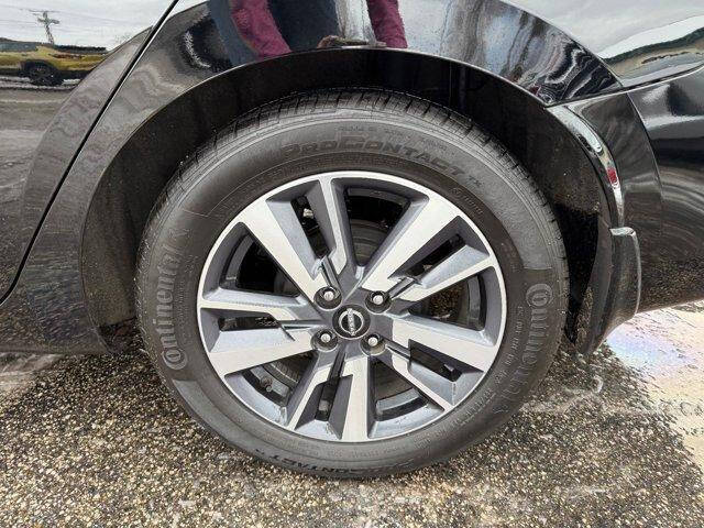 2024 Nissan Versa SV