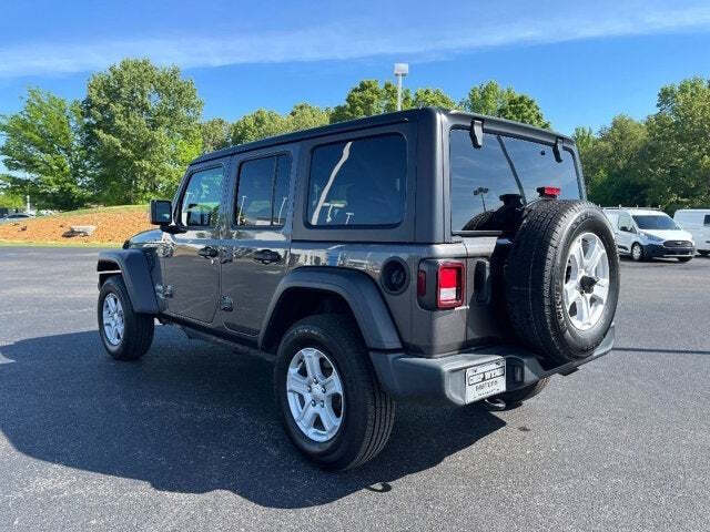2020 Jeep Wrangler Unlimited 6