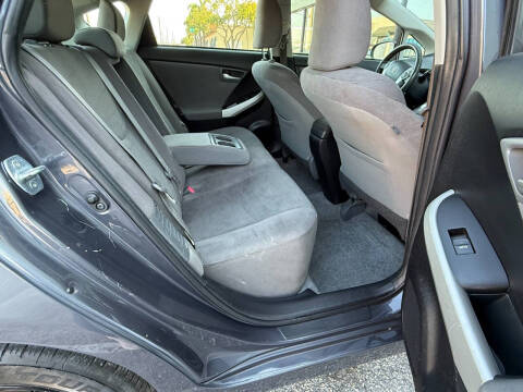 2014 Toyota Prius Five