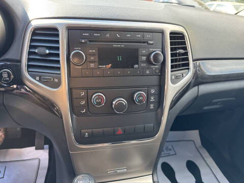 2011 Jeep Grand Cherokee Laredo